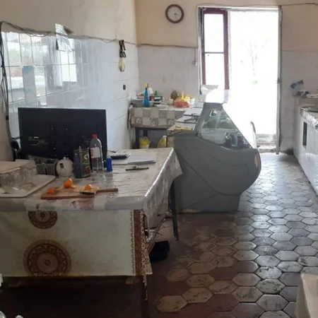 Ağdaşda qanunsuz işləyən restoran bağlanıb