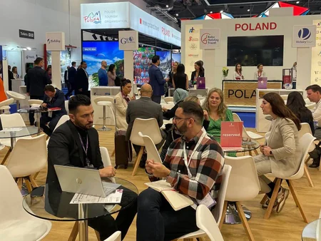 Azərbaycanın turizm imkanları Londonda keçirilən beynəlxalq sərgidə təbliğ edilir