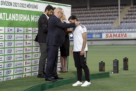 Azərbaycan I Divizionunun medalçıları mükafatlandırılıb