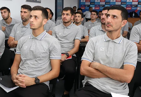 Liv Bona Dea Arenada hakimlər üçün seminar keçirilib