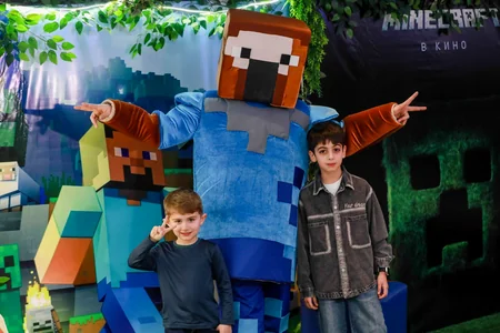 CineMastercard hosts pre-premiere screening of 'A Minecraft Movie'