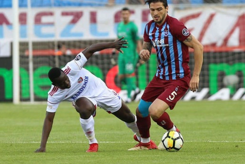 Türkiyəli futbolçu İspaniya klubuna transfer olunub