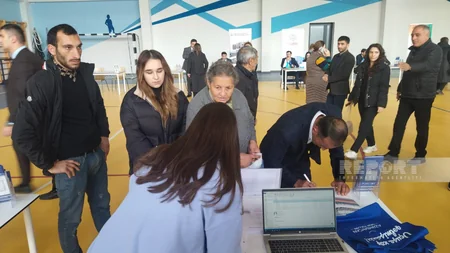 В городе Физули впервые проводится ярмарка труда
