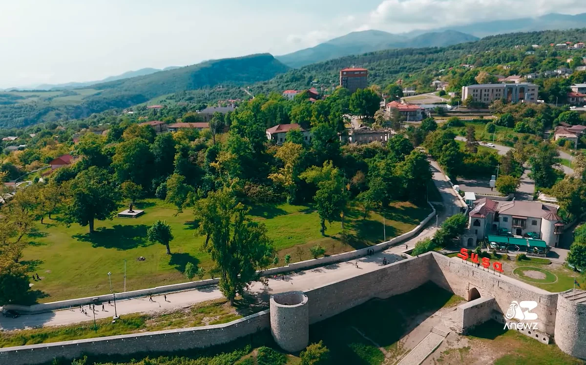 AnewZ telekanalı Şuşanın turizm potensialı haqqında süjet hazırlayıb