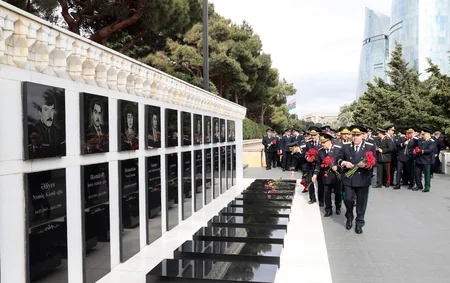 Prokurorluq orqanlarında qulluğa yeni qəbul edilmiş gənc əməkdaşların andiçmə mərasimi keçirilib