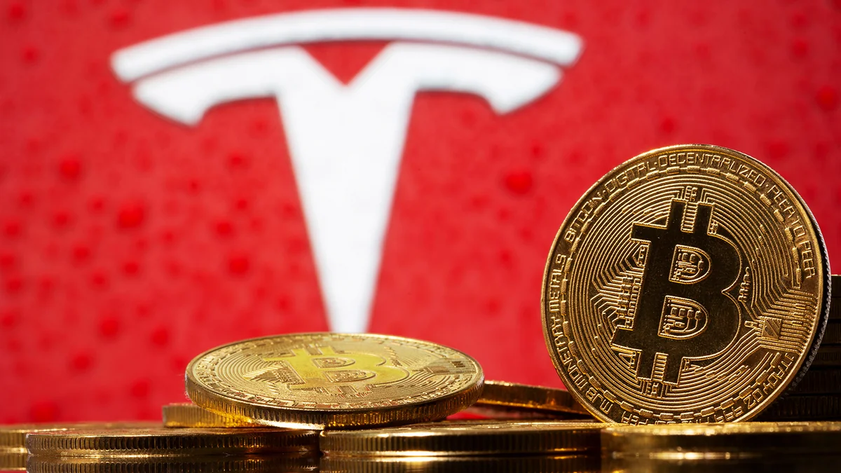 Tesla вновь будет принимать биткоины для оплаты