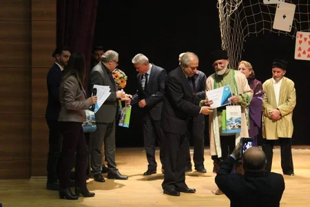 Dağıstandakı Azərbaycan Dram Teatrı Türkiyədə tamaşa ilə çıxış edib