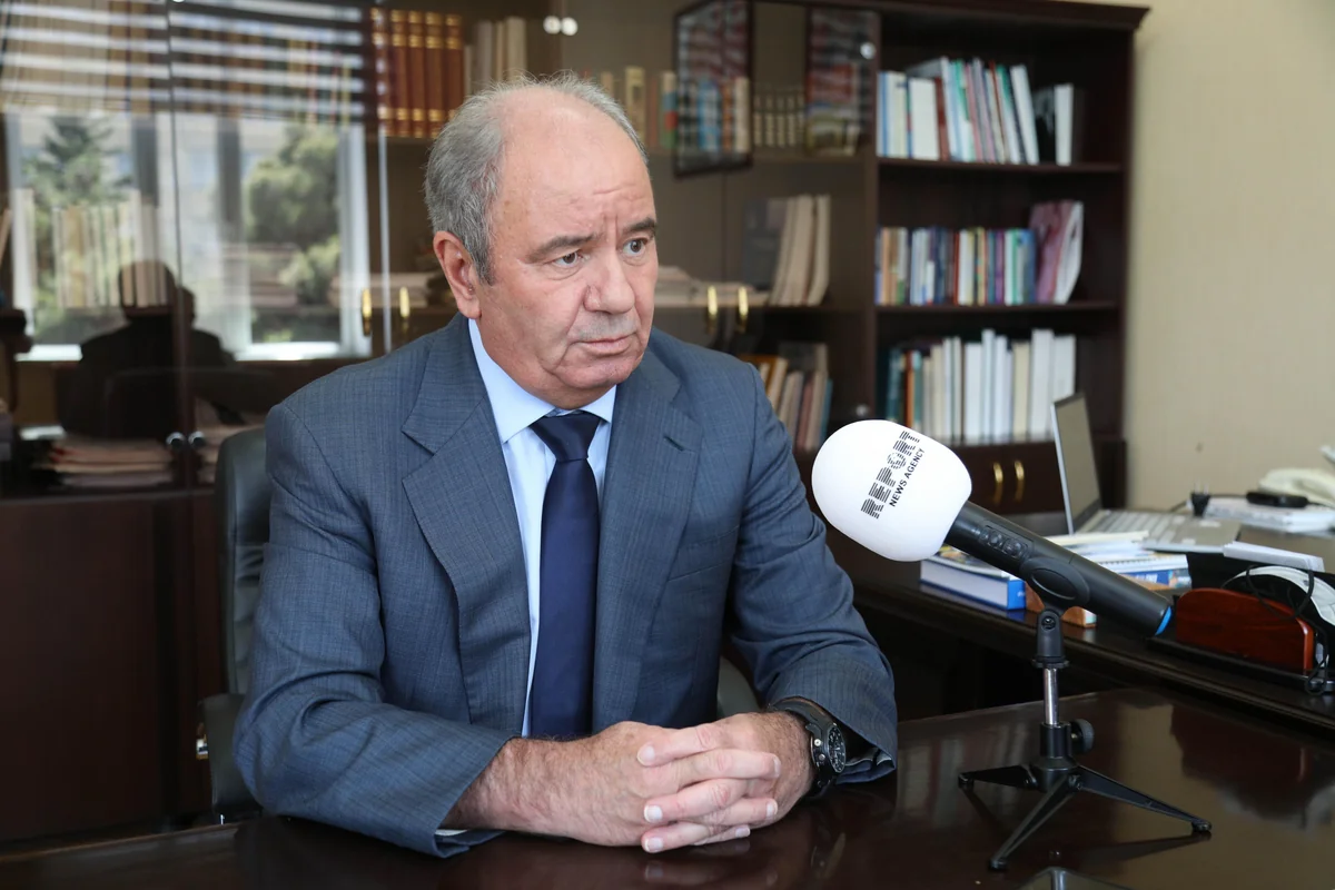 Keçmiş nazir: Vəzifədən azad edilmiş məmurları məsləhətçi kimi dəvət etmək lazımdır