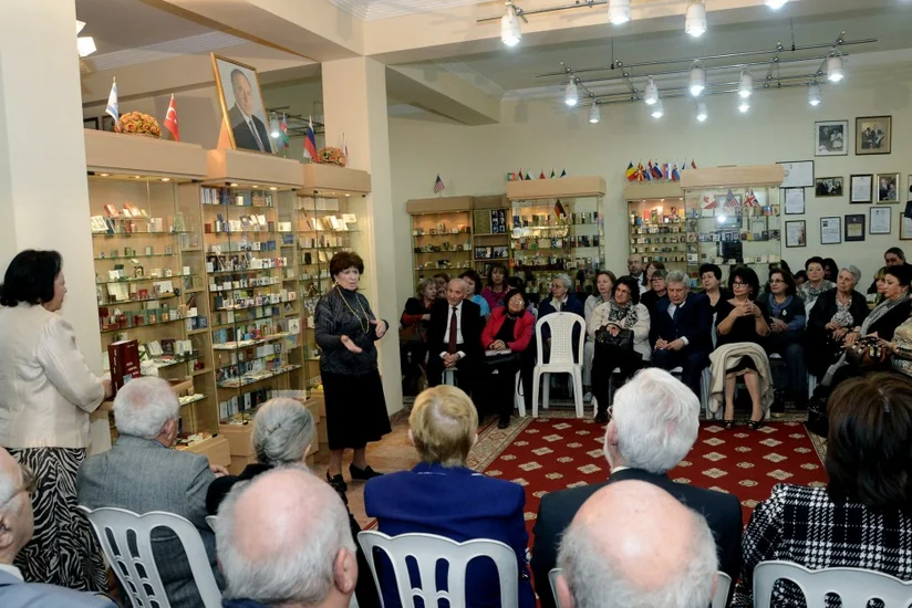 Эльмира Алиева награждена орденом Шохрат