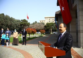 Türkiyənin Azərbaycandakı səfiri: “Bayramı qardaş ölkənin paytaxtı Bakıda qeyd edirik”