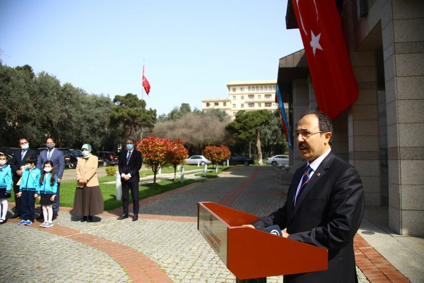 Türkiyənin Azərbaycandakı səfiri: “Bayramı qardaş ölkənin paytaxtı Bakıda qeyd edirik”