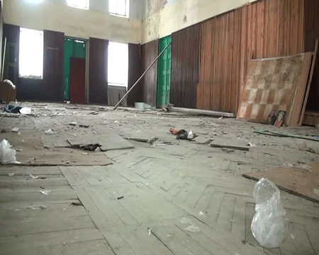 Mədəniyyət Nazirliyinin balansındakı tarixi teatr binası talan edilib, oturacaq və çilçıraqlar yoxa çıxıb