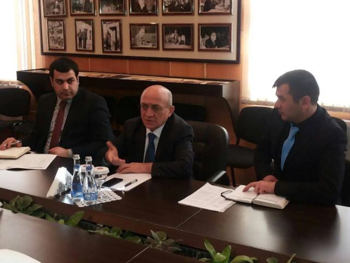 ​Məscidlərin təmiri ilə bağlı Mübariz Qurbanlıya müraciət ünvanlanıb