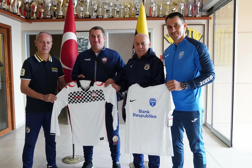 Azərbaycanlı məşqçilər Fənərbağça klubunun akademiyasında olublar