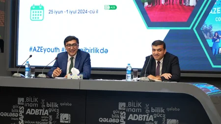 Fərid Qayıbov nazirliyin dəstəyi ilə beynəlxalq tədbirlərdə iştirak etmiş gənclərlə görüşüb