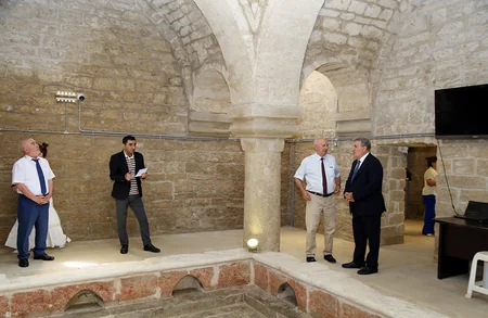 Bakıda Zərgərpalan hamamının konservasiya işlərindən sonra açılışı olub