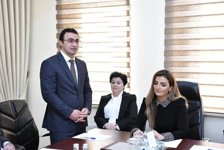 Könül Nurullayevanın seçki qərargahının yaradılması ilə bağlı iclas keçirilib