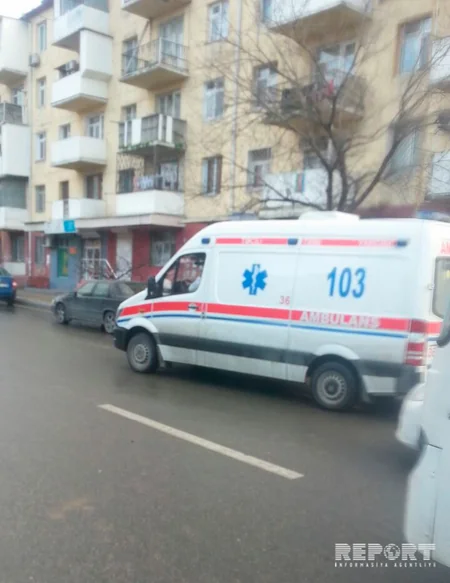 Bakıda betonqarışdıran maşın avtobusa çırpılıb, xəsarət alanlar var