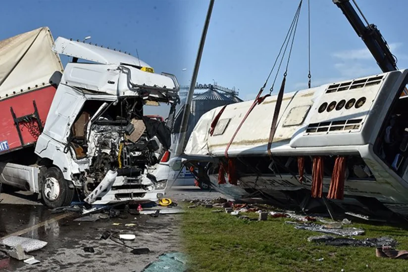 Türkiyədə mikroavtobus qəza törədib, ölən və yaralananlar var