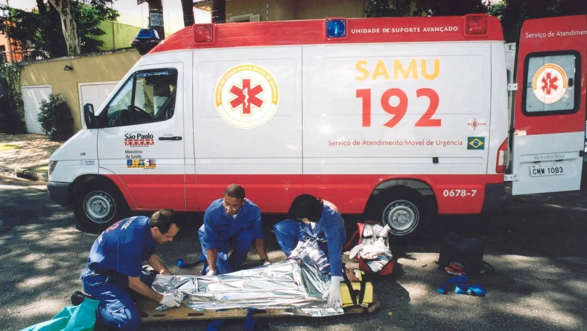 Braziliyada çoxmənzilli bina çöküb, azı 8 nəfər ölüb