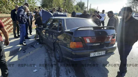 Kürdəmirdə avtomobillər toqquşub, 3 nəfər yaralanıb