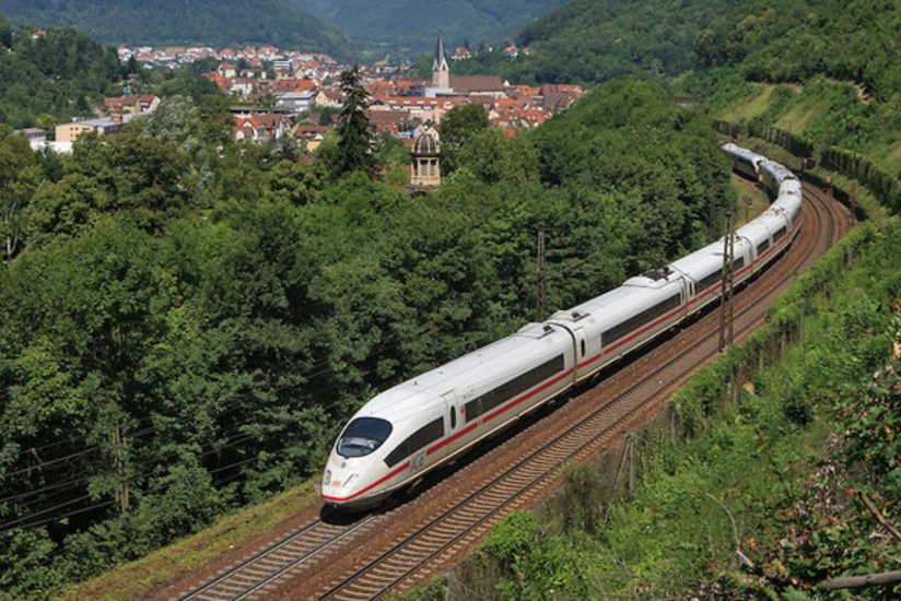 Cənub-Qərb nəqliyyat dəhlizi ilə buraxılacaq yeni sınaq qatarı Azərbaycandan keçəcək