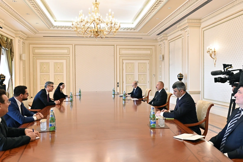 Prezident İlham Əliyev Rumıniya nümayəndə heyətini qəbul edib - YENİLƏNİB