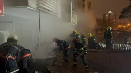 FHN: İzmir küçəsindəki kafedə baş verən yanğında xəsarət alan olmayıb  - YENİLƏNİB-4