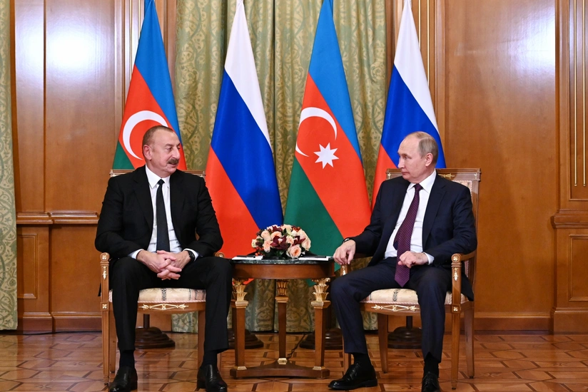 İlham Əliyev və Vladimir Putin qəza ilə bağlı məsələlərin müzakirəsini davam etdirib