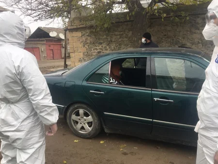 Gəncədə evdən icazəsiz çıxan koronavirus xəstələri saxlanıldı