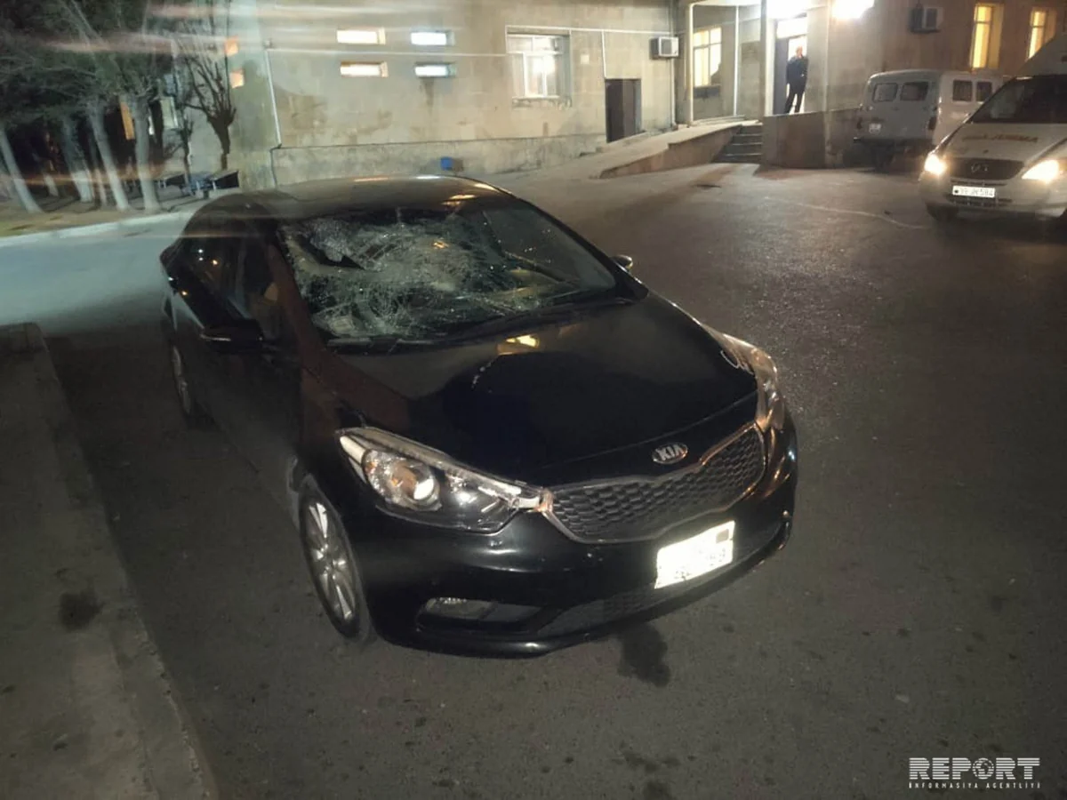 Sabunçuda sərxoş piyadanı maşın vurub - FOTO