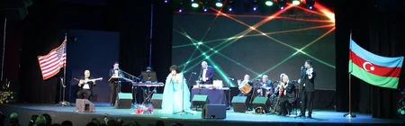 Zeynəb Xanlarova Nyu-Yorkda konsert verib - FOTO