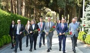 Председатель Национальной ассамблеи Болгарии посетила Аллею почетного захоронения и Парк Победы