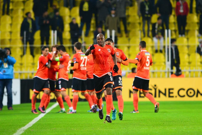 Qarabağdan ayrılan hücumçu Türkiyə klubuna keçdi