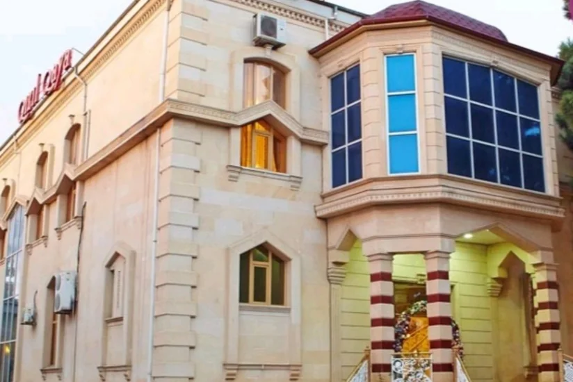 “Qızıl Qaya” şadlıq sarayının rəhbərliyi cərimələnib