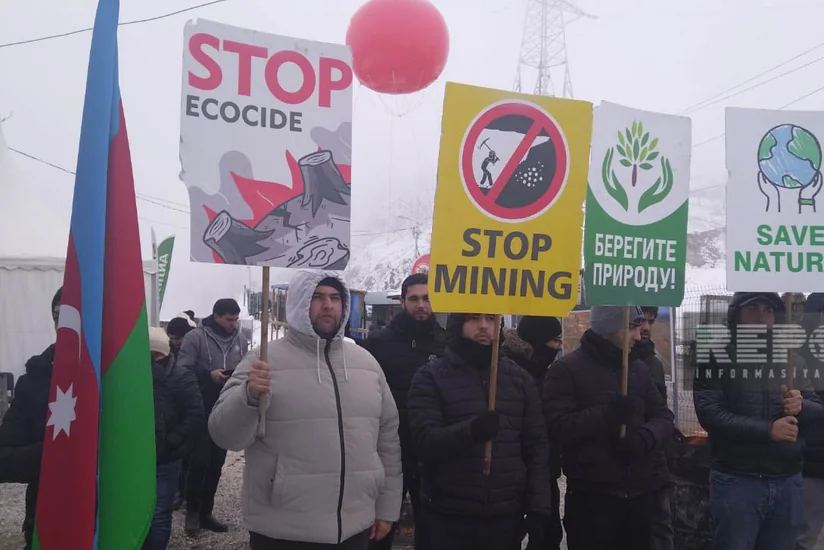 Акция на дороге Ханкенди-Лачын продолжается, несмотря на снег