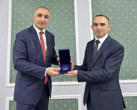 Özbəkistan və Azərbaycan müdafiə sənayesi sahəsində əməkdaşlığı müzakirə edib