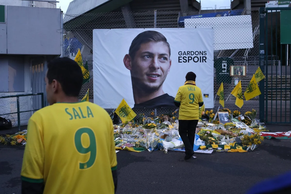Kardiff Siti FIFA-nın təyyarə qəzasında həlak olan oyunçu barədə qərarına etiraz edəcək