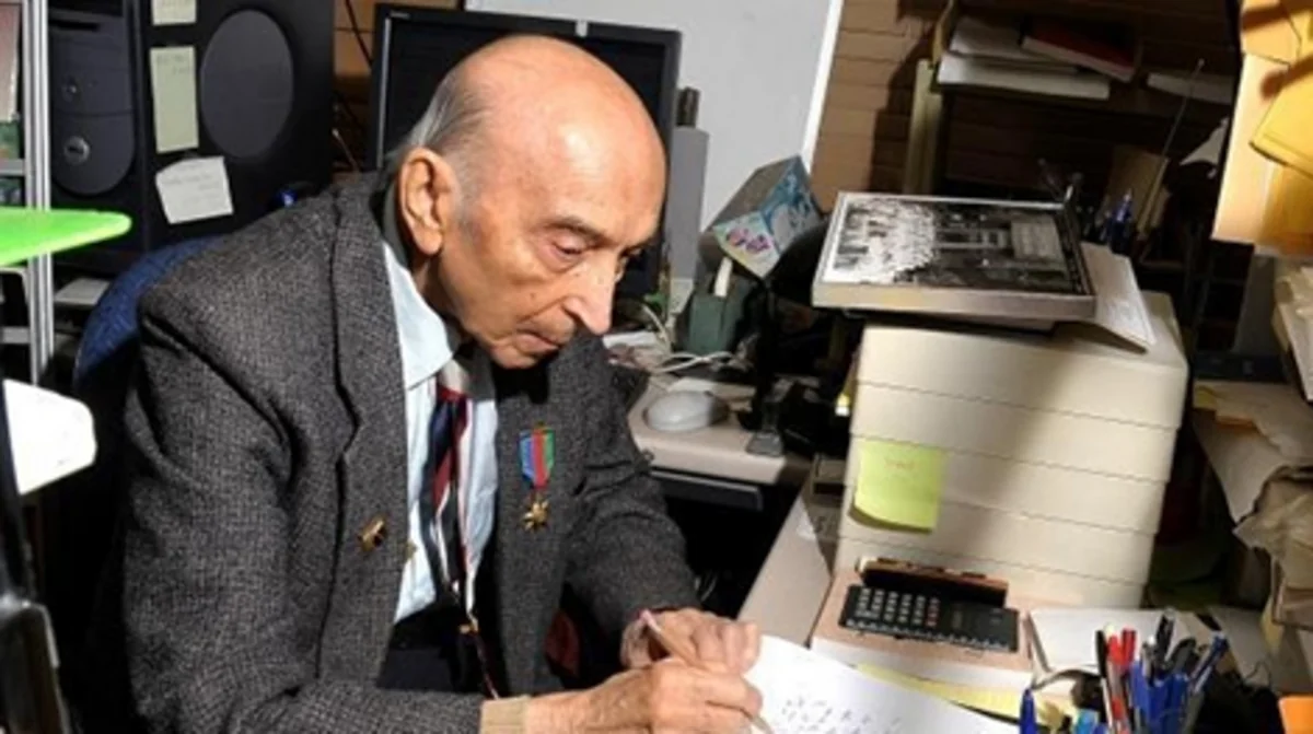 ​Lütfi Zadə Rabitə və Yüksək Texnologiyalar Nazirliyinə məktub göndərib