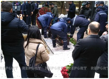 Xalq yazıçısı Rüstəm İbrahimbəyov I Fəxri xiyabanda dəfn edilib - YENİLƏNİB-8