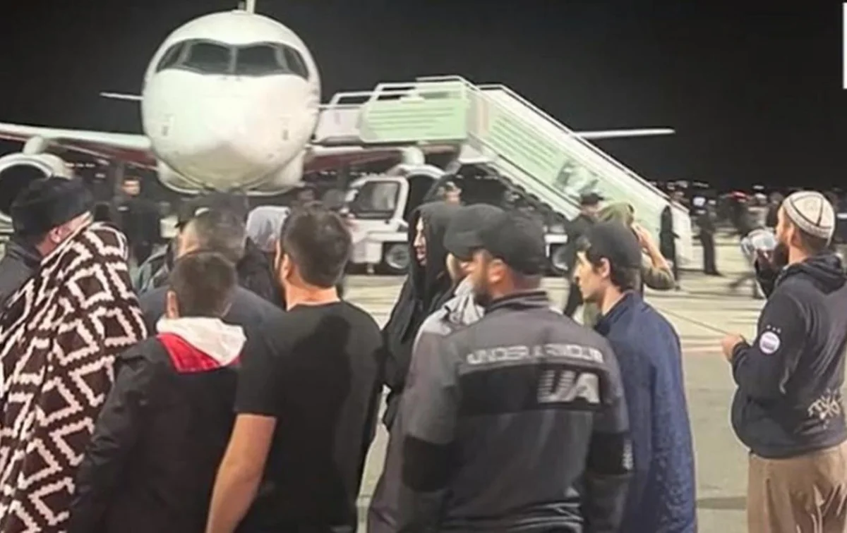 По делу о беспорядках в аэропорту Махачкалы осудили 135 человек на сроки до 15 лет