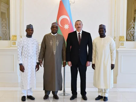 Prezident İlham Əliyev 4 ölkənin yeni səfirinin etimadnaməsini qəbul edib