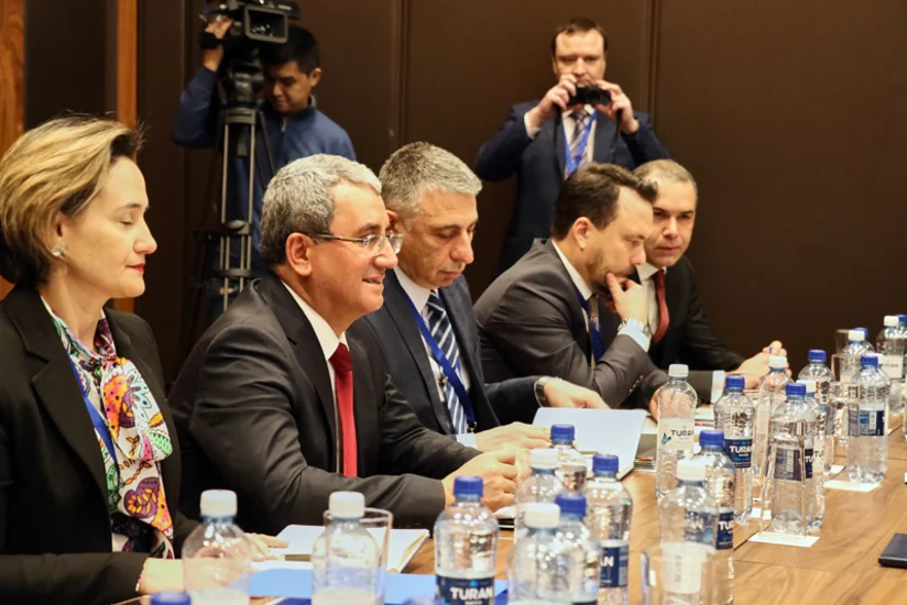 Astanada Suriya böhranına həsr olunmuş XXI sammit işə başlayıb