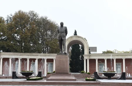 Prezident İlham Əliyevin Gəncəyə səfəri başlayıb