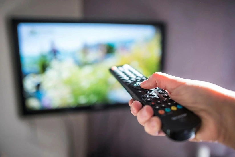 Azərbaycanda respondentlərin 69.8%-i əsasən yerli televiziyaları izləyir - SORĞU