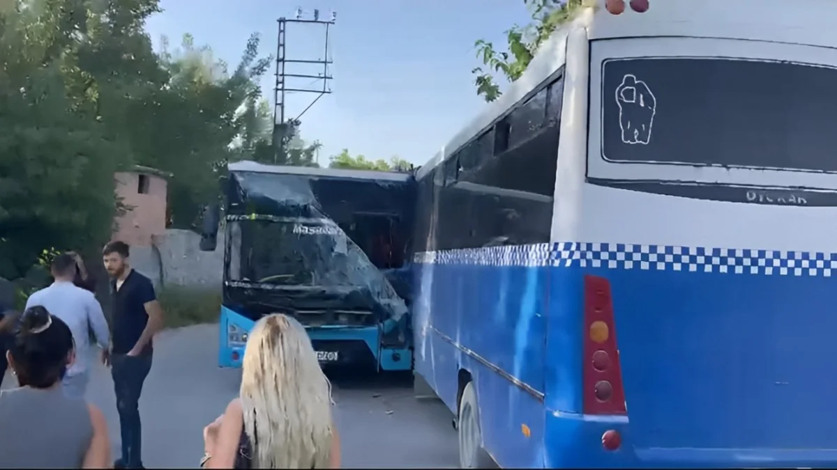 Türkiyədə ağır yol qəzasında yaralananların sayı 25-ə çatıb - YENİLƏNİB