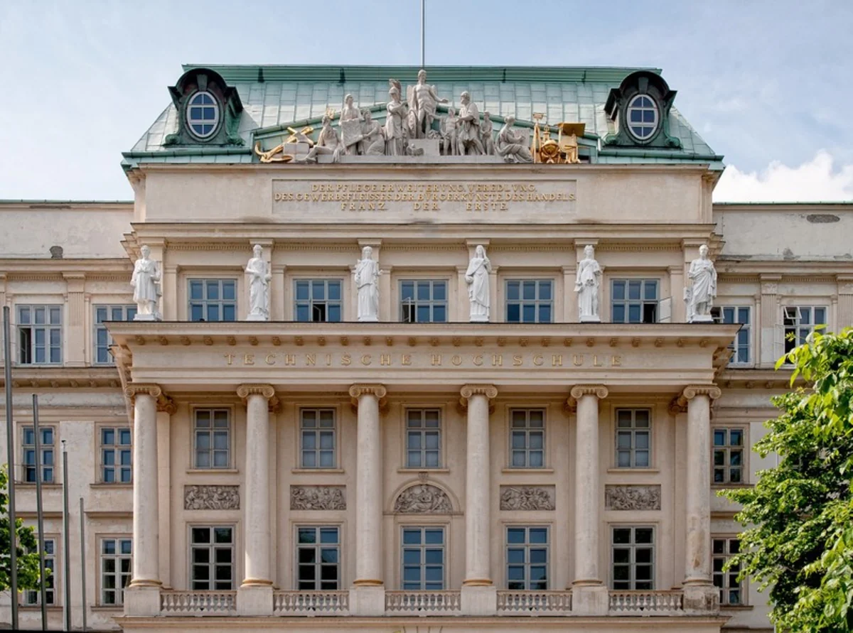 One of Europe's leading University starts its Master Program in Azerbaijan