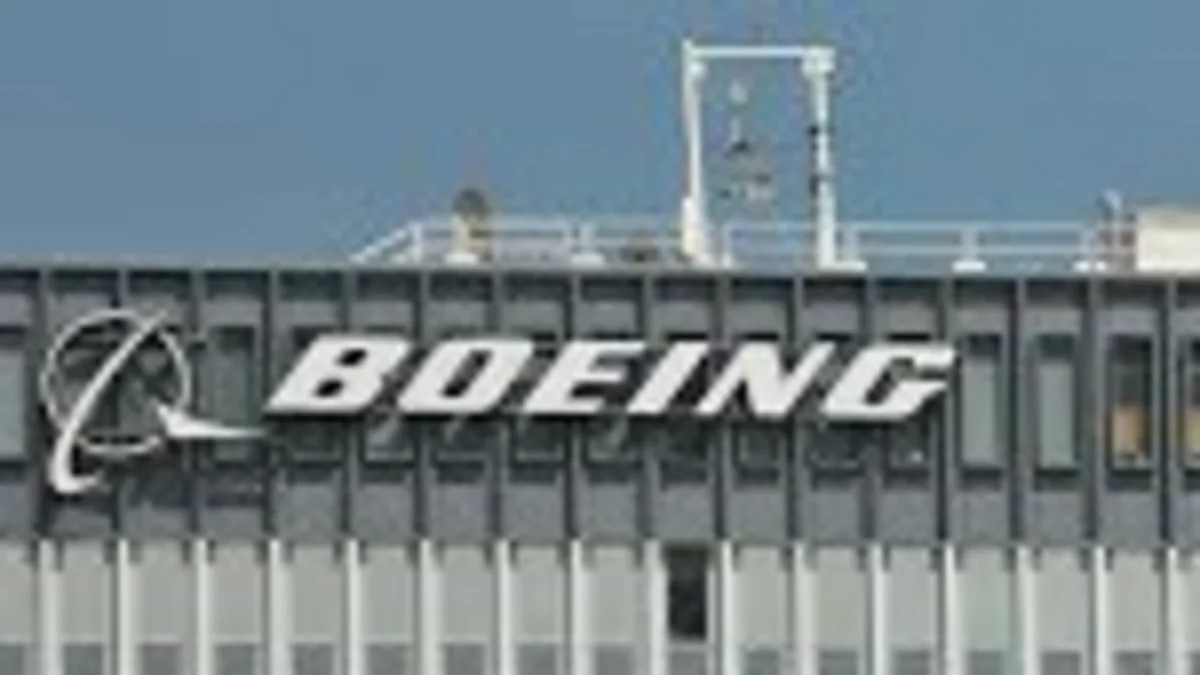 Boeing провела успешное испытание первого беспилотного самолета-заправщика