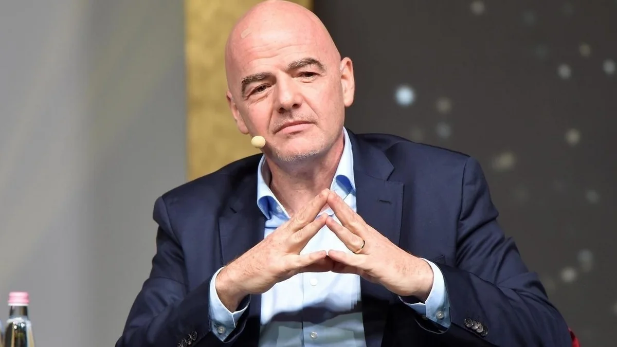 FIFA prezidenti: Pandemiya çətinliklərə səbəb oldu