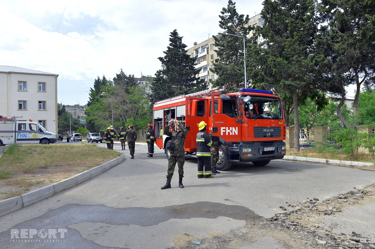 FHN Bakıda orta məktəbdə baş verən yanğınla bağlı rəsmi məlumat yayıb